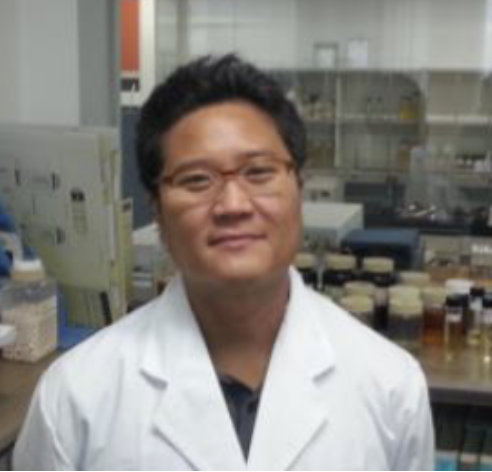 Dr. Donghwan Lee